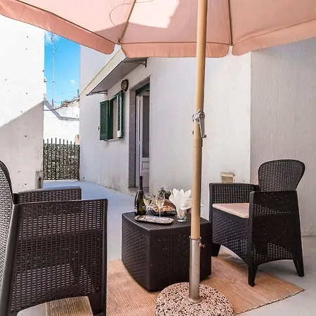 Casa Adamo Nel Cuore Di Alliste